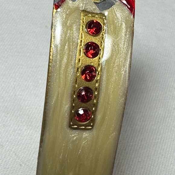 Shoe - Picture 8 of 12